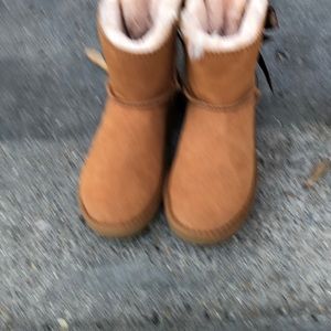 Ugg boots worn once